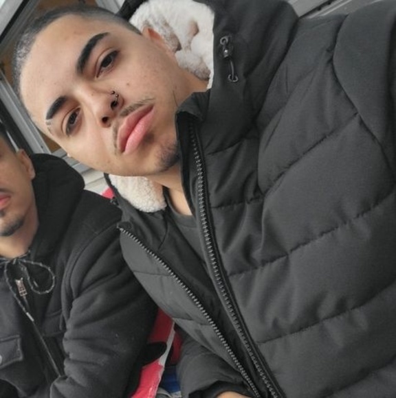 Meet your Posher, Felipe - Picture 1 of 1